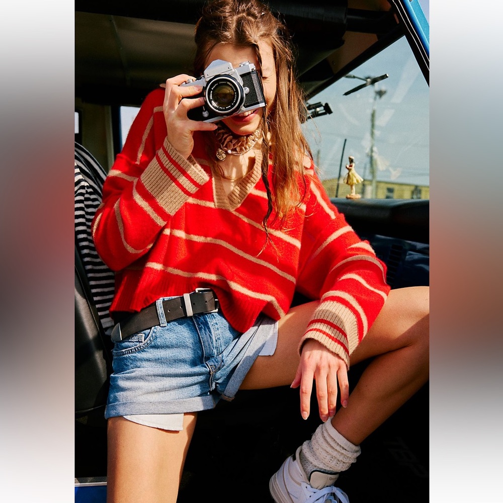 RARE Free People | Sage Pullover | Medium - Picture 16 of 16